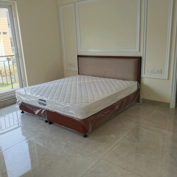 Bedroom in 3 BHK Builder Floor at Safdarjang Enclave – for Rent