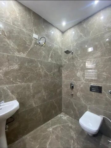Master Bedroom in 3 BHK Builder Floor at Safdarjang Enclave – for Rent