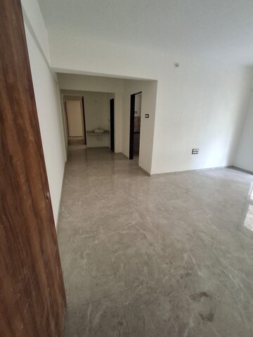 Living Room in 3 BHK Apartment at Chembur – for Rent