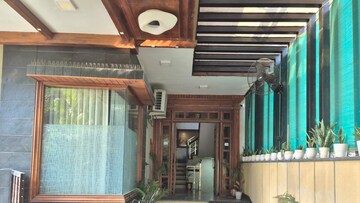  3 BHK Builder Floor at Ardee City, Sector 52 – for Rent