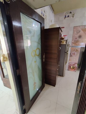 Furnished Amenities in 2.5 BHK Apartment at RNA Courtyard, Mira Road – for Sale