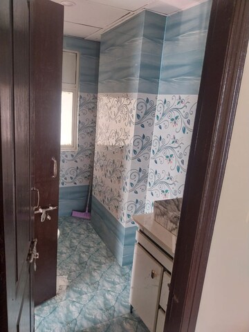 Bathroom in 4 BHK Apartment at Prateek Wisteria, Sector 77 – for Rent