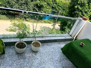 4 BHK Builder Floor – Garden View at Kohli One Malibu Town, Sector 47 - for Rent
