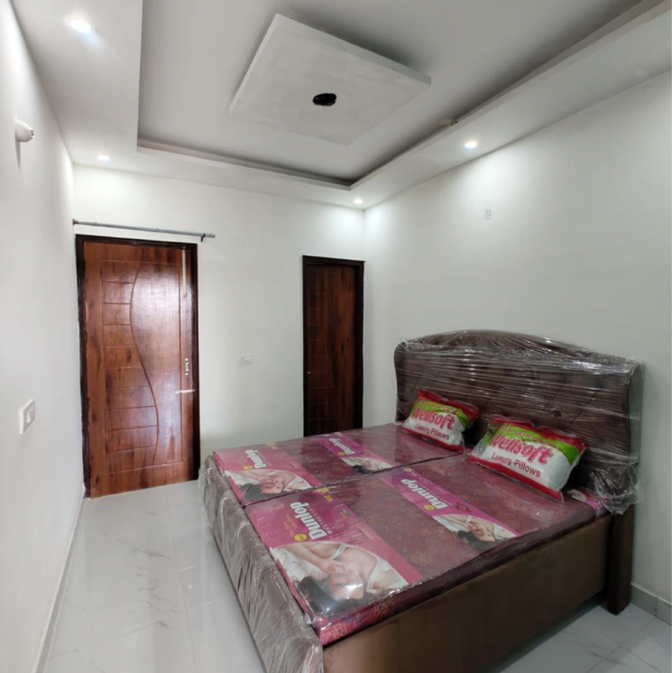 Room, sector 115 3 Bedroom 100 Sq.Yd. Independent House In Sector 115 Mohali 7925293