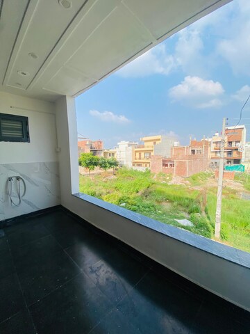Balcony in 3 BHK Apartment at Sector 127 – for Rent