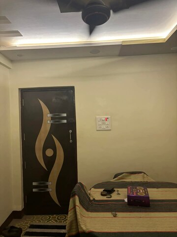 Furnished Amenities in 1 BHK Apartment at Sunshine Apartment Kandivali East, Kandivali East – for Rent