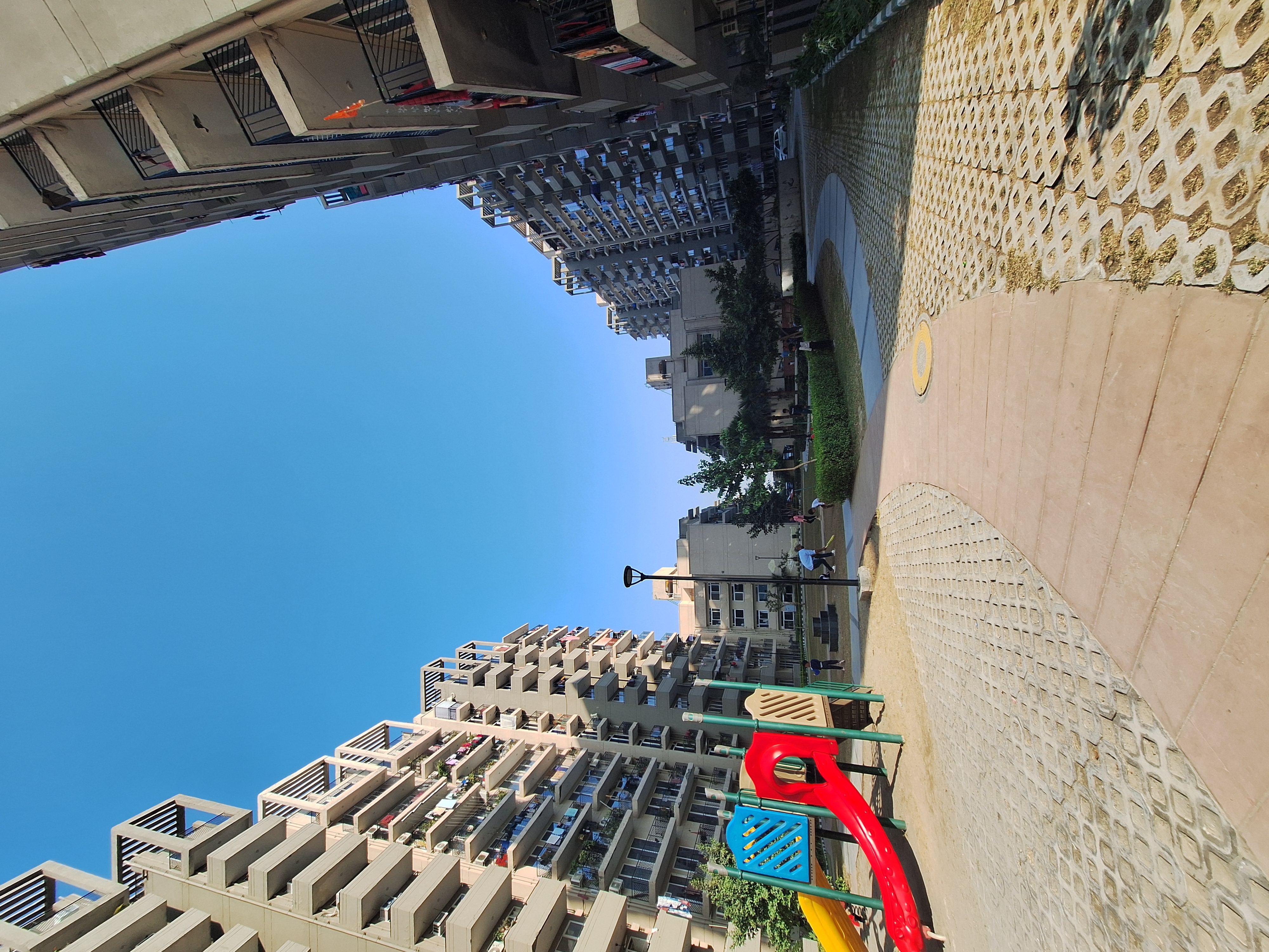 2 BHK 716 Sq.Ft. Apartment in Signature Global Grand Iva