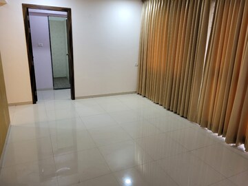 Room in 1 BHK Apartment at Nagpal Marigold, Hadapsar – for Sale