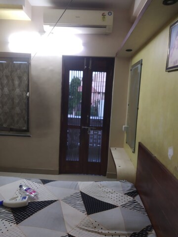 Living Room in 2 BHK Apartment at Paldi – for Rent