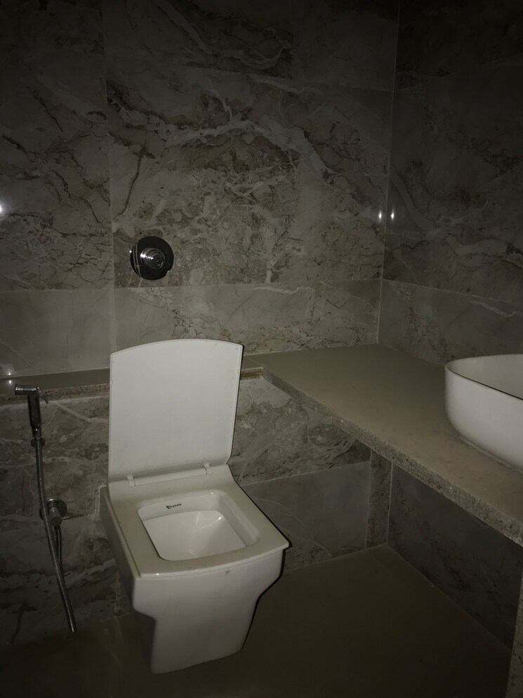 Bathroom, divine-blue-star-chs 2 Bedroom 569 Sq.Ft. Apartment In Ic Colony Mumbai 7926328