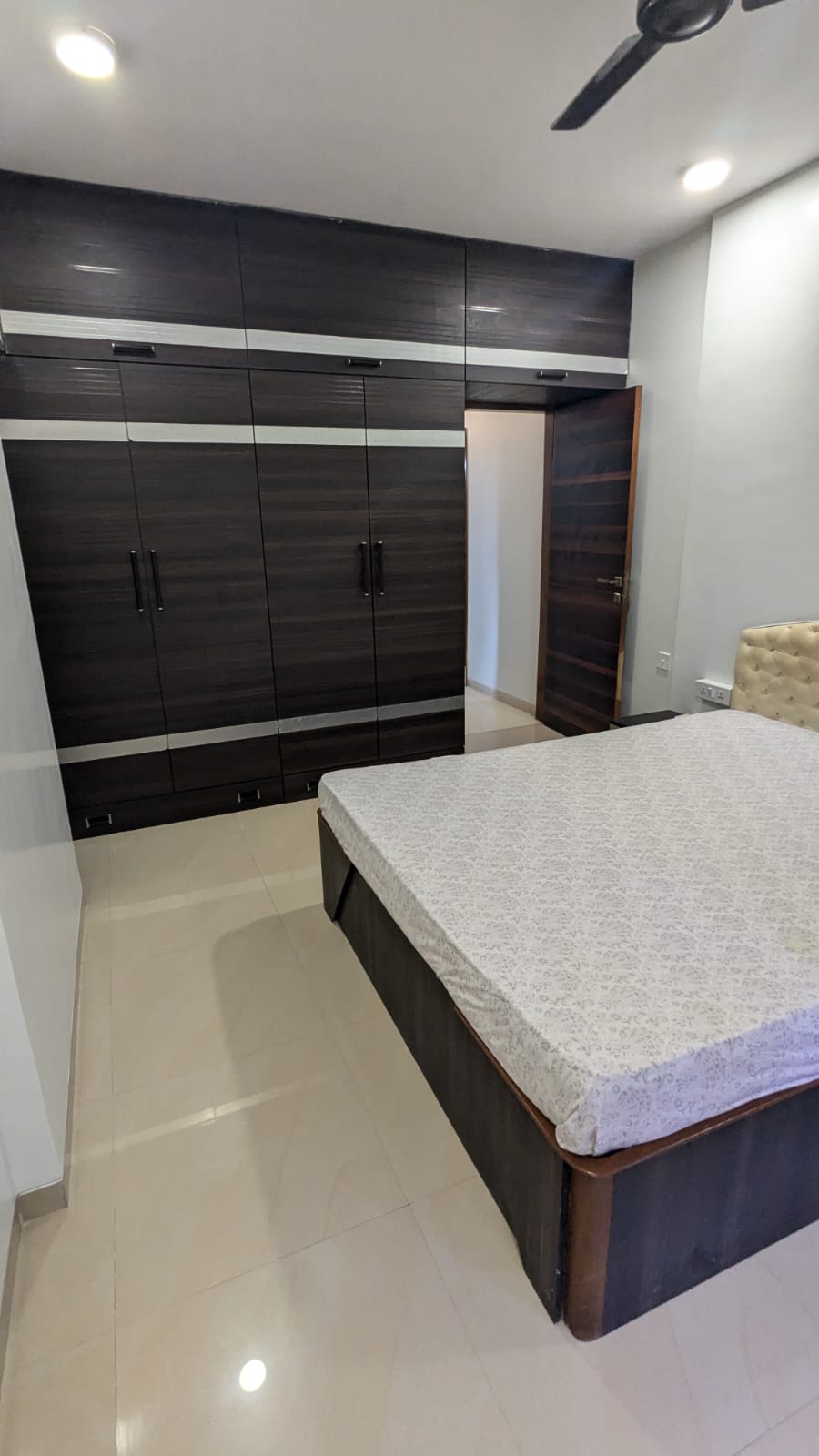 1 BHK + Servant Room,Study Room Apartment For Sale in Starwing Kaatyayni Heights