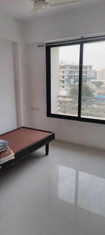 Room in 2 BHK Independent House at Bhandup West – for Sale