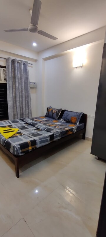 Bedroom in 1.5 BHK Independent House at Sector 57 – for Rent