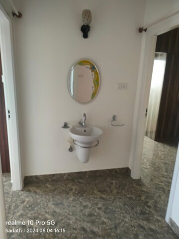 Bathroom in 2 BHK Builder Floor at Dwarka – for Rent