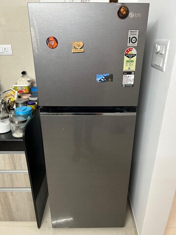 Furnished Amenities in 2 BHK Apartment at Shree Venkatesh Graffiti Glover, Keshav Nagar – for Rent
