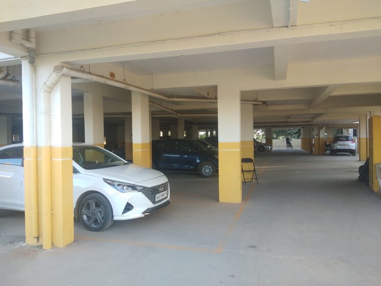  Parking, laasya-pride 2.5 Bedroom 1013 Sq.Ft. Apartment In Electronic City Phase I Bangalore 7926555