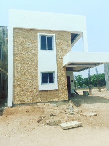 Master Bedroom in 3 BHK Villa at Squarius Green Ridge, Kowkoor – for Sale