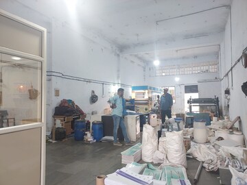  Warehouse For Rent in Vasai East