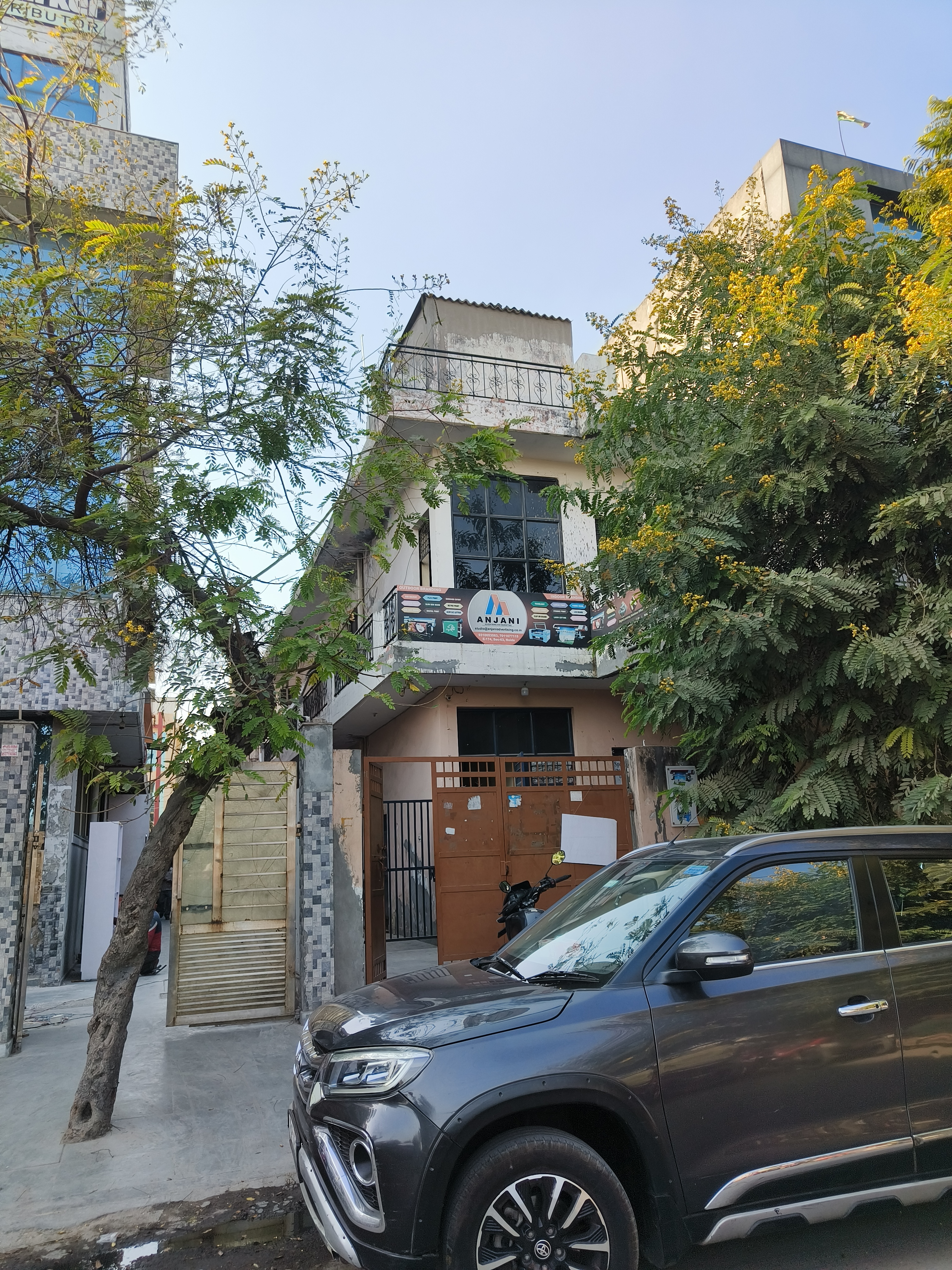 Office Space For Sale in Sector 63