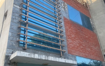 Office Space For Sale in Sector 63