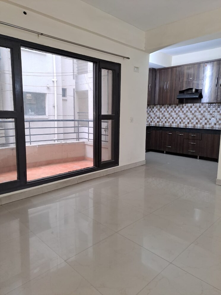 Room, bptp-park-81 3 Bedroom 2700 Sq.Ft. Apartment In Sector 81 Faridabad 7926697