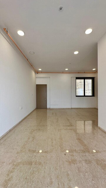 Room in 3 BHK Apartment at Suraj Ocean Star 2, Prabhadevi – for Sale