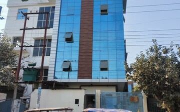 Office Space For Sale in Sector 63