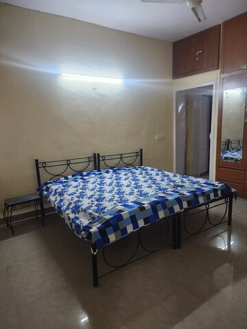 2 BHK Independent House For Rent in RWA Apartments Sector 39, Sector 39