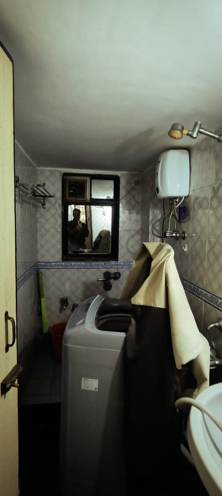 Bathroom, vini-garden 2 Bedroom 650 Sq.Ft. Apartment In Borivali West Mumbai 7926949