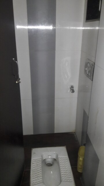 Attached Bathroom in 2 BHK Apartment at New Dindoshi Hill View, Goregaon East – for Rent
