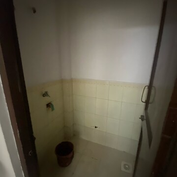 Bathroom in 1 BHK Apartment at Mono View CHS, Sion – for Rent