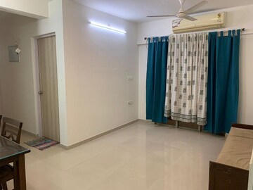 Room in 2 BHK Apartment at Lodha Casa Rio, Dombivli East – for Rent