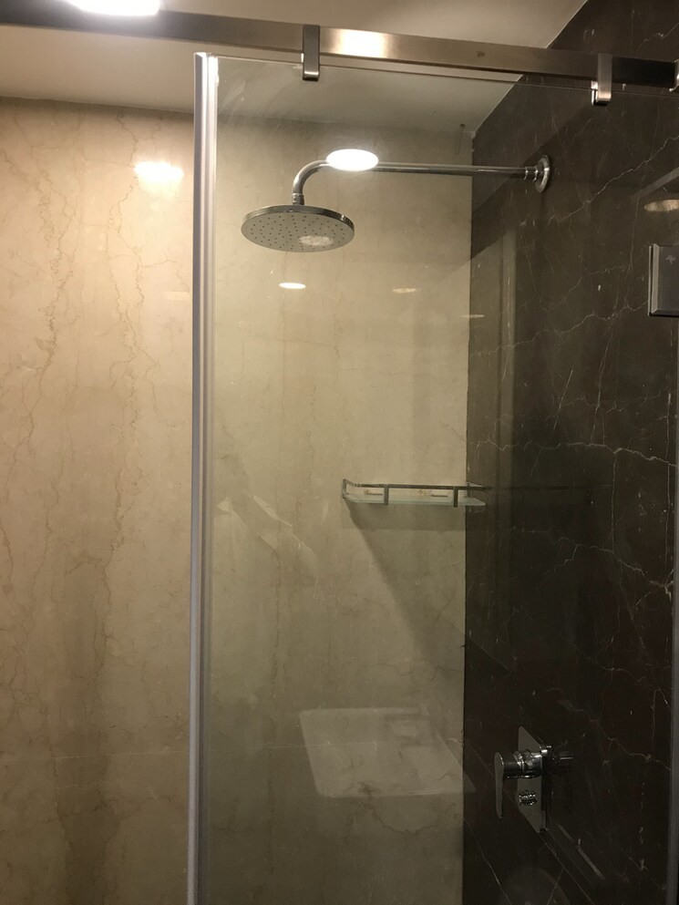 Bathroom, lodha-allura 2 Bedroom 857 Sq.Ft. Apartment In Kamala Mill Mumbai 7927041