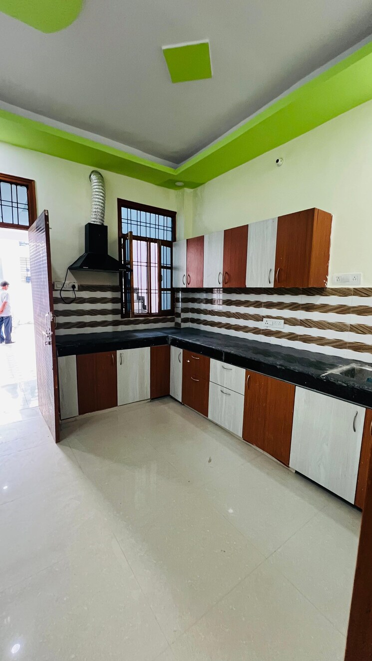 Kitchen, nijampur malhaur 3 Bedroom 2000 Sq.Ft. Independent House In Nijampur Malhaur Lucknow 7927073