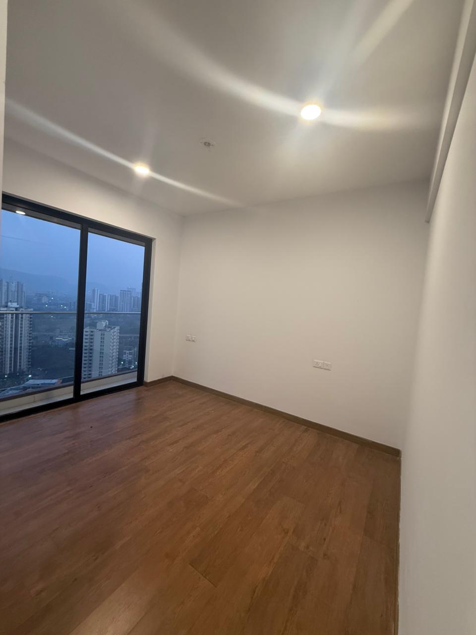 2 BHK + Extra Room 775 Sq.Ft. Apartment in Risland The Icon