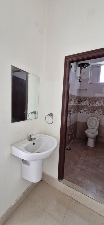 Bathroom in 3 BHK Builder Floor at Kondapur – for Rent