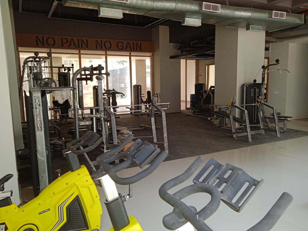 3 BHK + Pooja Room 1800 Sq.Ft. Apartment in Alpine AIGIN Royal