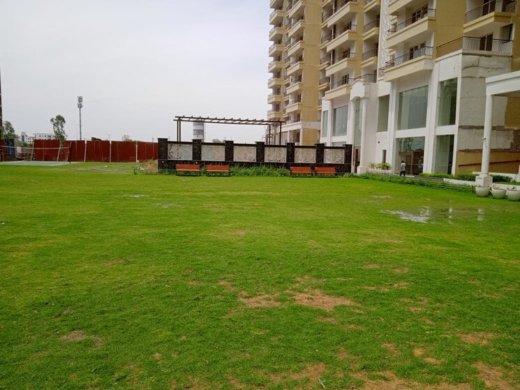 Garden, alpine-aigin-royal 3 Bedroom 1800 Sq.Ft. Apartment In Sector 1 Greater Noida Greater Noida 7927170