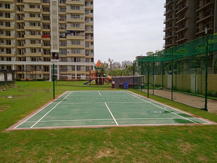 Garden, alpine-aigin-royal 3 Bedroom 1800 Sq.Ft. Apartment In Sector 1 Greater Noida Greater Noida 7927170