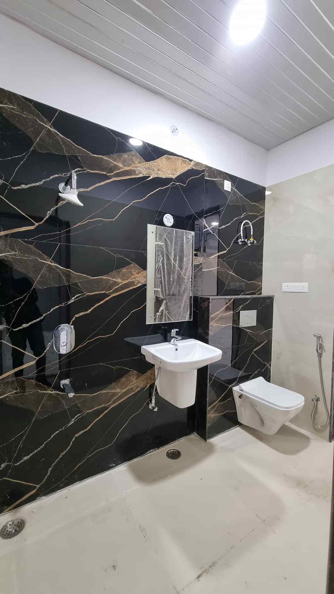 3 BHK + Pooja Room,Servant Room,Study Room Independent House For Sale in Gomti Nagar