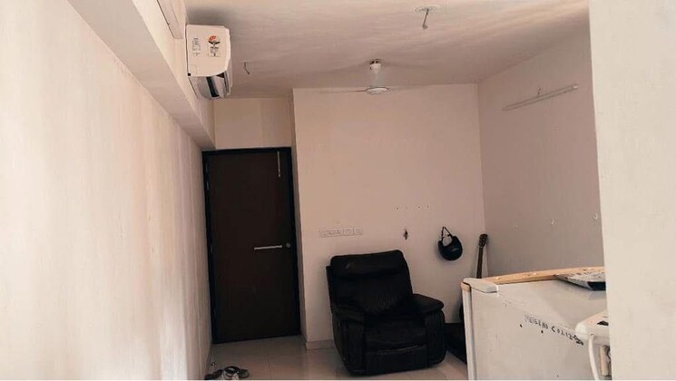 Bathroom, lodha-vivant 1 Bedroom 490 Sq.Ft. Apartment In Ghodbunder Road Thane 7927203