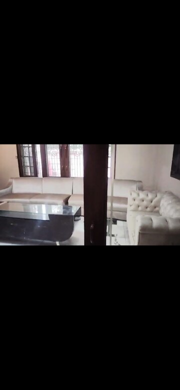 4 BHK Independent House For Rent in Sector 82