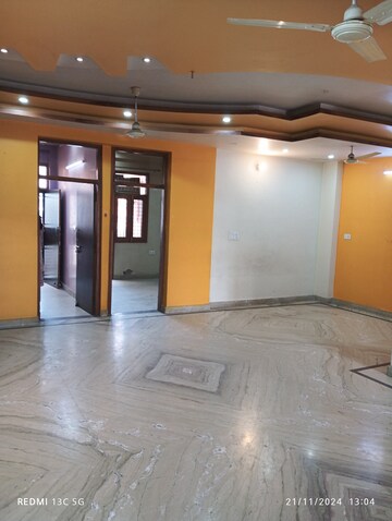 2 BHK Builder Floor For Sale in Shalimar Garden