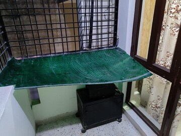 Bedroom in 3 BHK Builder Floor at Hong Kong Bazaar, Sector 57 – for Rent