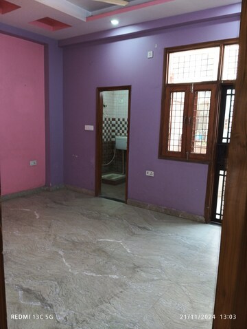 Room in 1 BHK Builder Floor at Shalimar Garden – for Sale