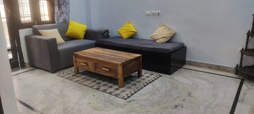 Living Room in 1 BHK Builder Floor at Ansal Sushant Lok I, Sector 43 – for Rent