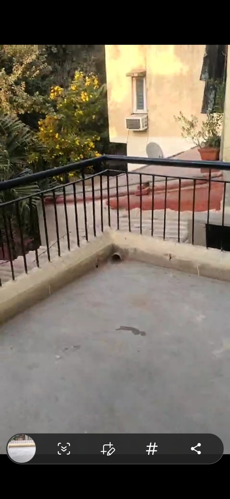 Balcony, arun-vihar-sector-37 3 Bedroom 1650 Sq.Ft. Apartment In Sector 37 Noida 7927253