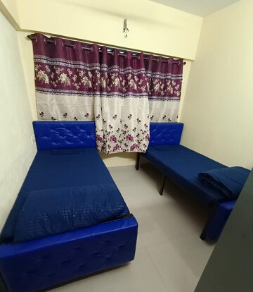 Room in  Pg at Kurla East – for Rent