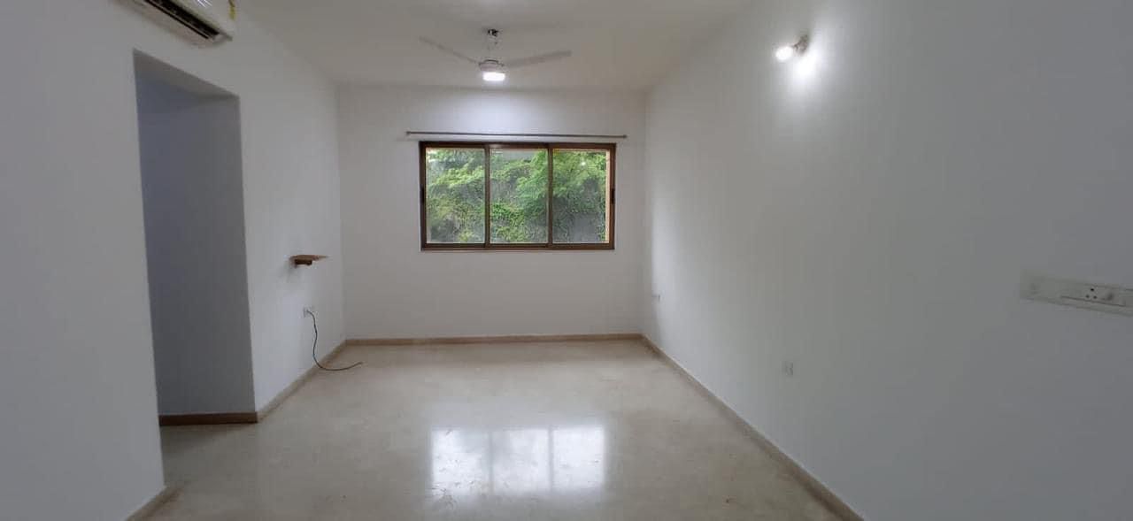 2 BHK + Study Room,Extra Room Apartment For Sale in Lodha Splendora