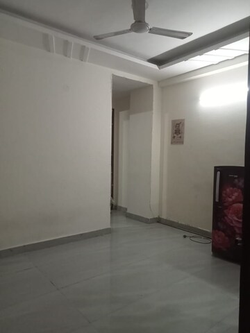 Room in 1 BHK Builder Floor at Neb Sarai – for Rent